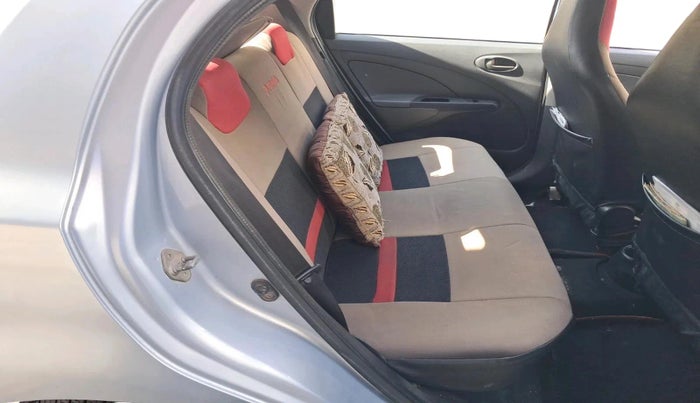 2012 Toyota Etios Liva G, CNG, Manual, 1,45,502 km, interior