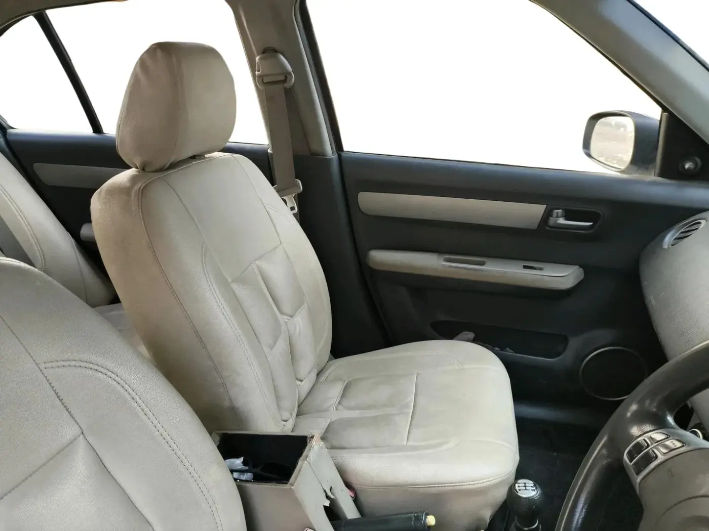 2009 Maruti Swift VDI, Diesel, Manual, 3,23,170 km, interior