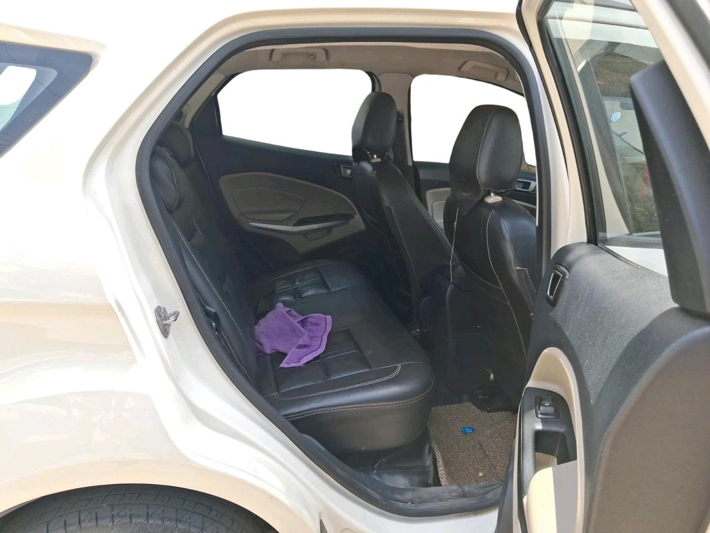 2019 Ford Ecosport TITANIUM 1.5L DIESEL, Diesel, Manual, 95,138 km, interior