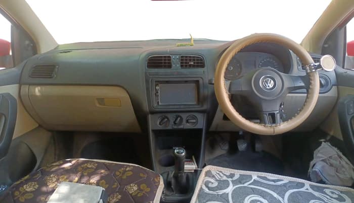 2011 Volkswagen Polo COMFORTLINE 1.2L PETROL, CNG, Manual, 57,379 km, interior