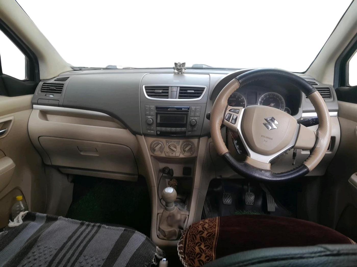 2018 Maruti Ertiga VXI, CNG, Manual, 85,611 km, interior