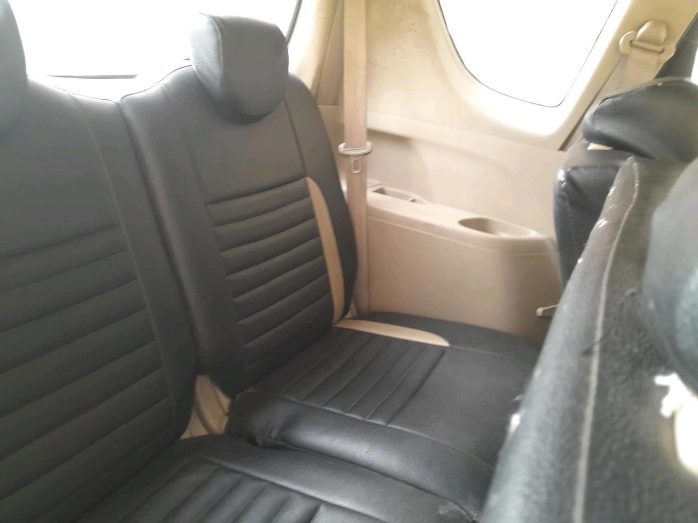 2018 Maruti Ertiga VXI, CNG, Manual, 85,611 km, interior