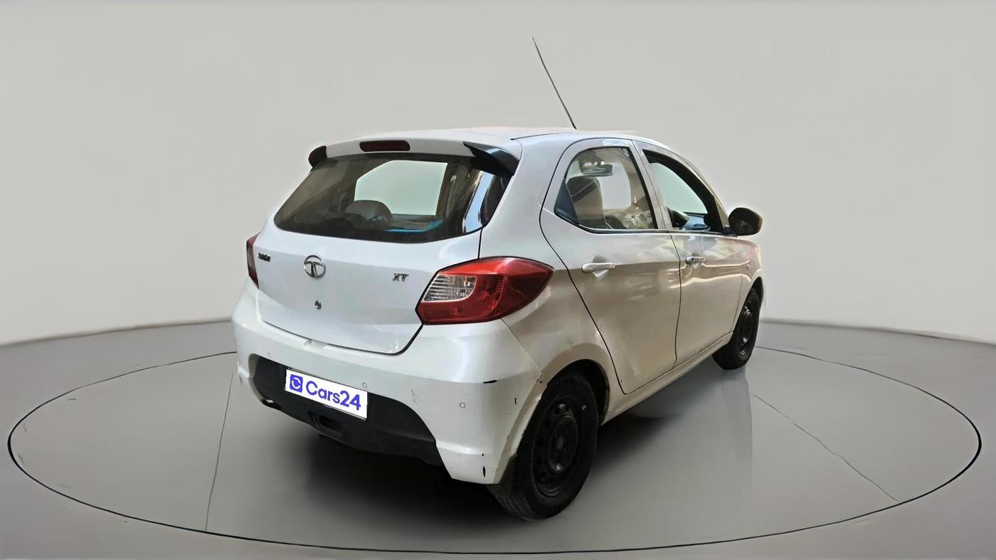 2017 Tata Tiago XT PETROL, CNG, Manual, 1,04,555 km, exterior