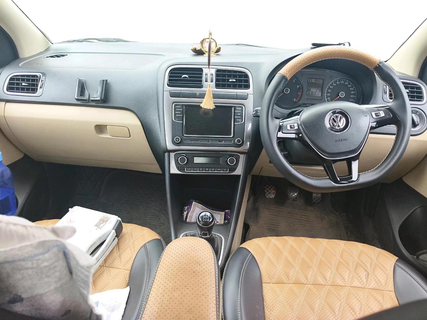2019 Volkswagen Ameo HIGHLINE PLUS 1.0L 16 ALLOY, Petrol, Manual, 95,067 km, interior