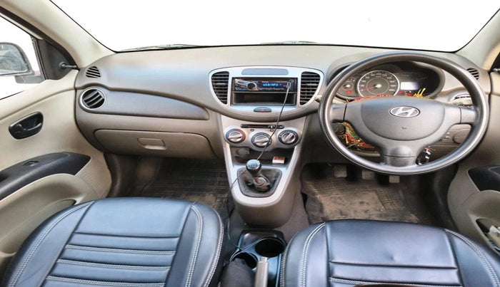 2012 Hyundai i10 ERA 1.1, CNG, Manual, 71,500 km, interior