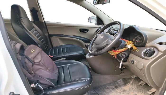 2012 Hyundai i10 ERA 1.1, CNG, Manual, 71,500 km, interior