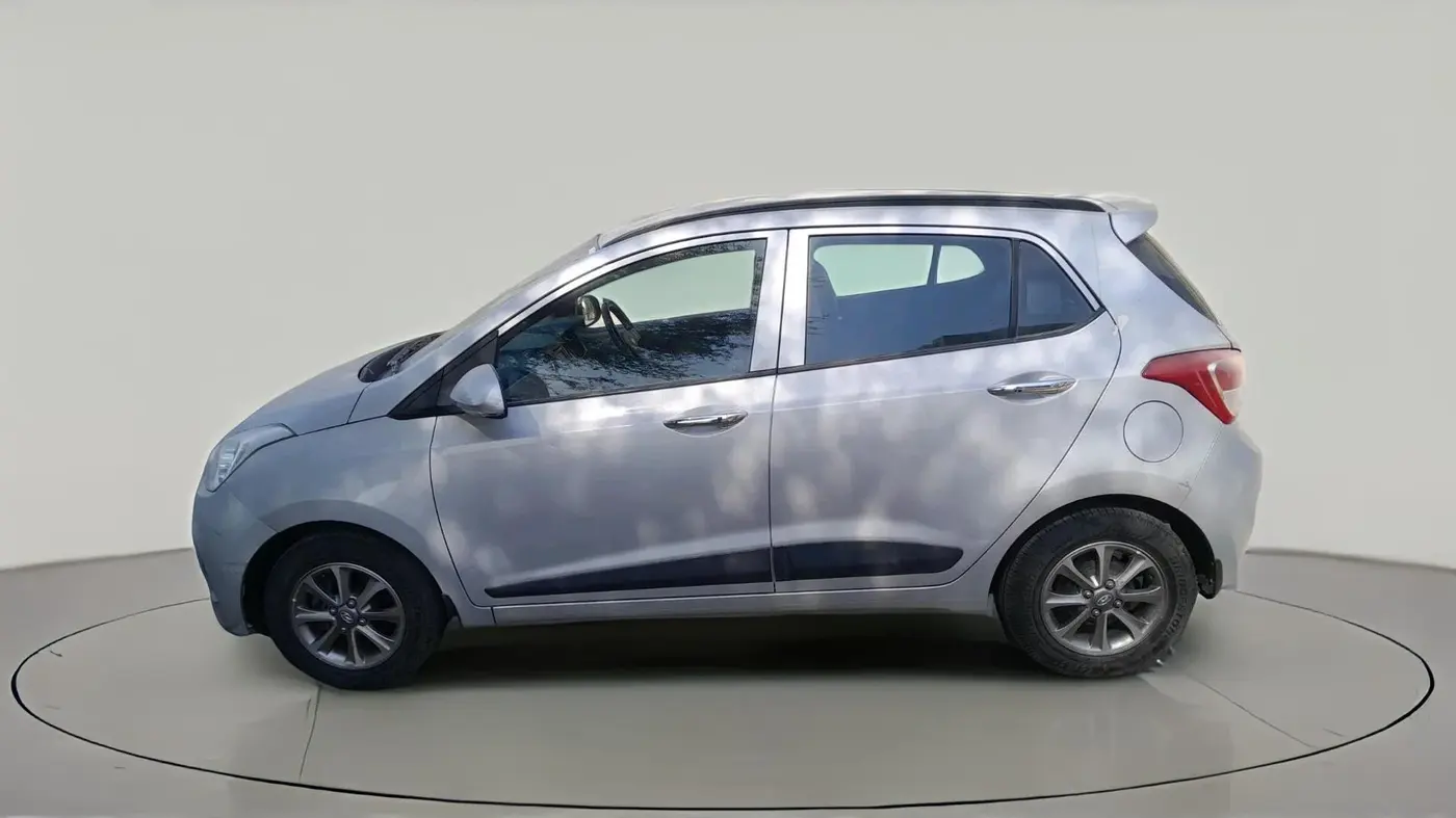 2016 Hyundai Grand i10 ASTA (O) 1.2 KAPPA VTVT, Petrol, Manual, 1,16,214 km, exterior