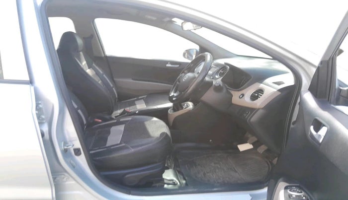 2016 Hyundai Grand i10 ASTA (O) 1.2 KAPPA VTVT, Petrol, Manual, 1,16,213 km, interior