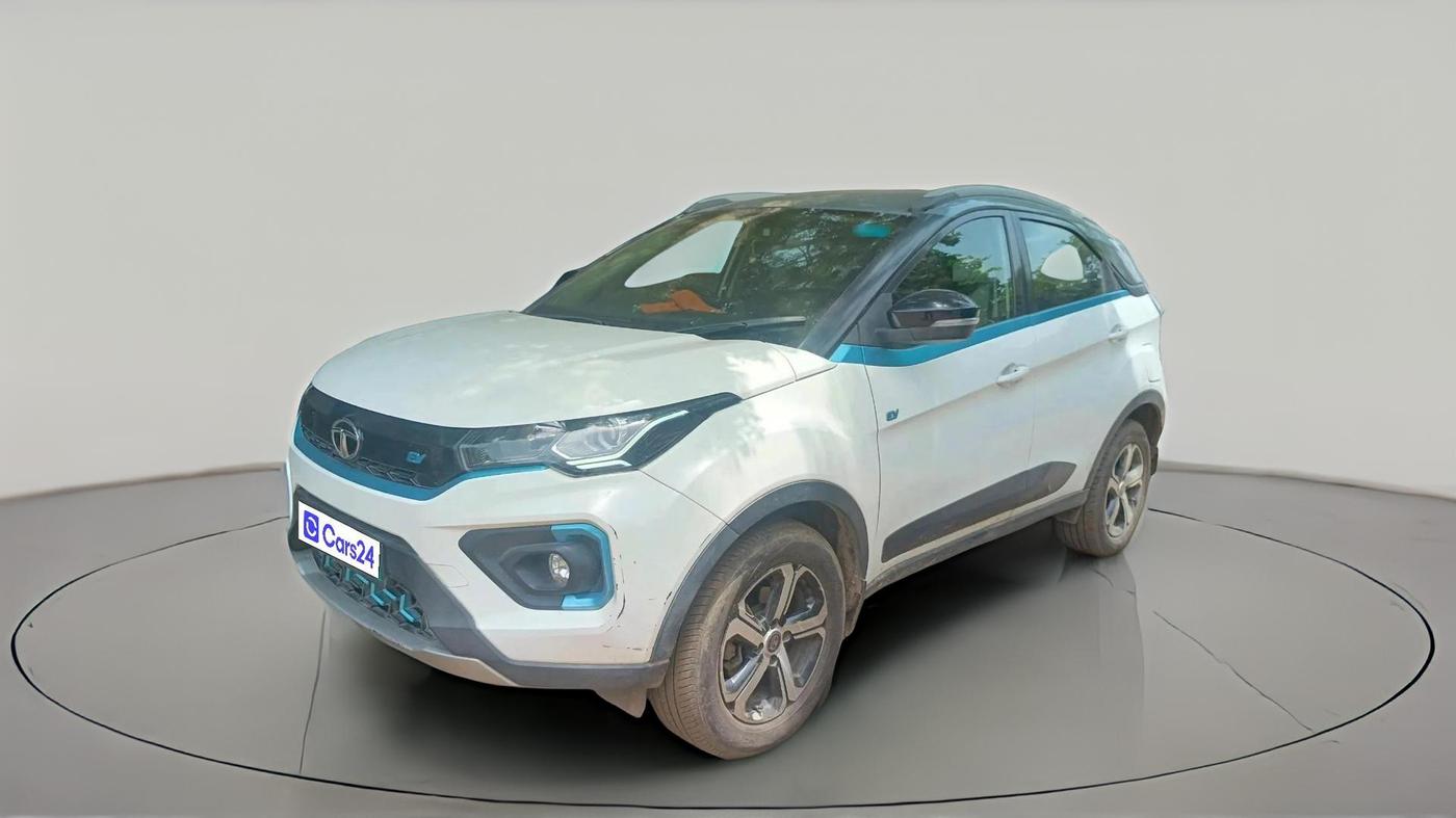 2022 Tata NEXON EV XZ PLUS, Electric, Automatic, 1,26,793 km, exterior