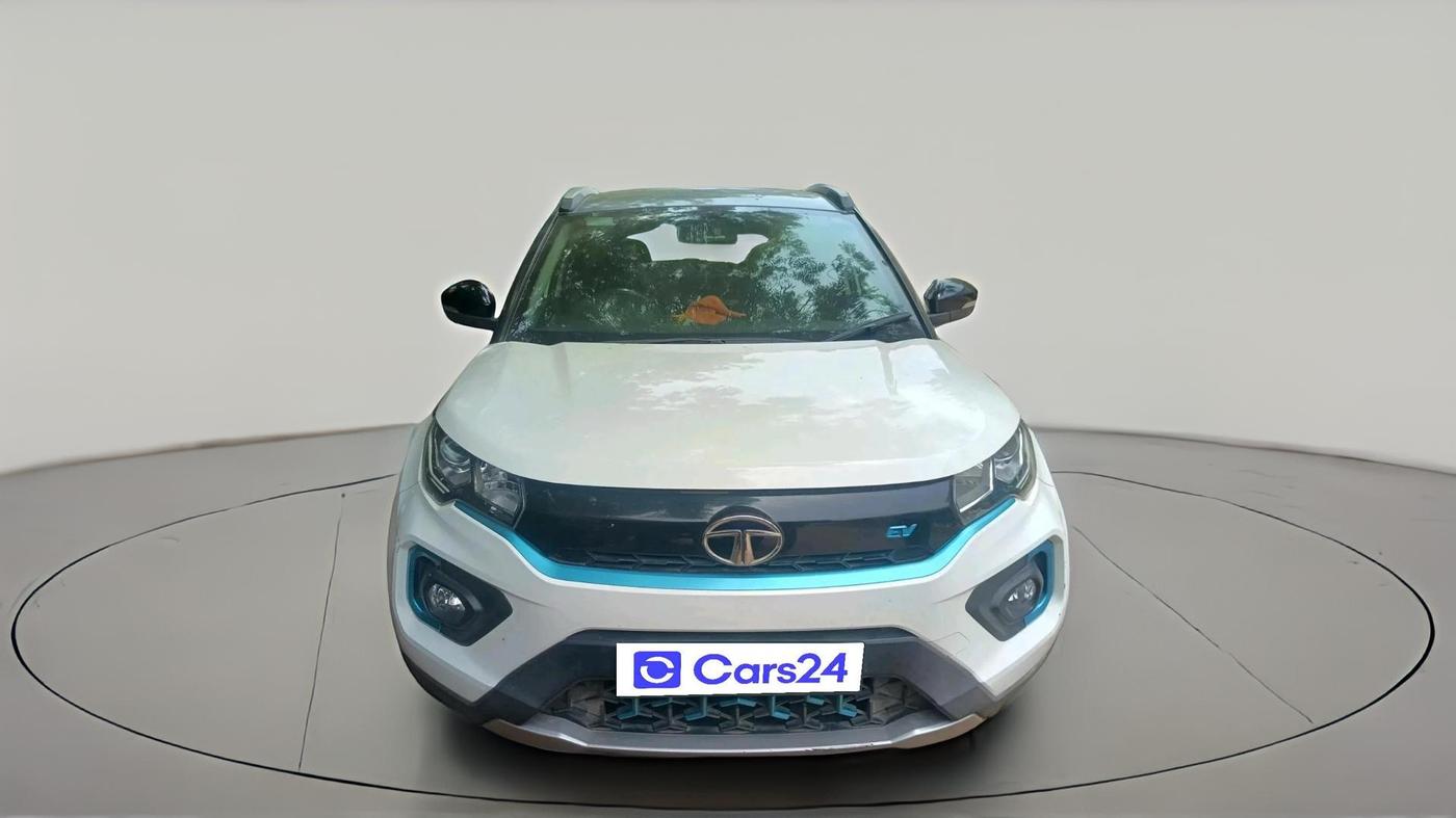 2022 Tata NEXON EV XZ PLUS, Electric, Automatic, 1,26,793 km, exterior