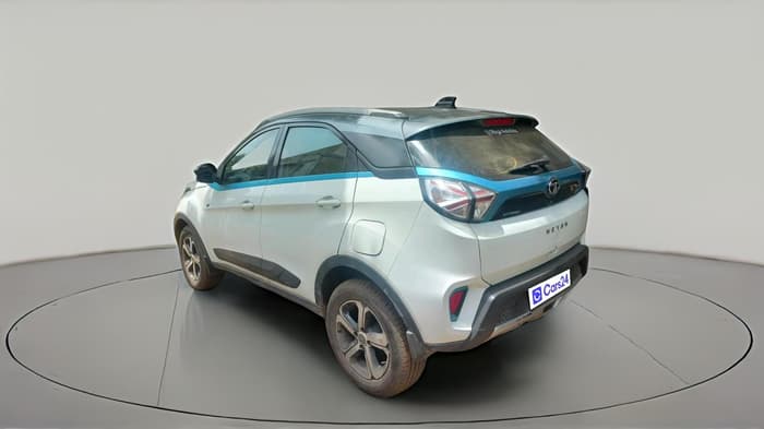 2022 Tata NEXON EV XZ PLUS, Electric, Automatic, 1,26,793 km, exterior