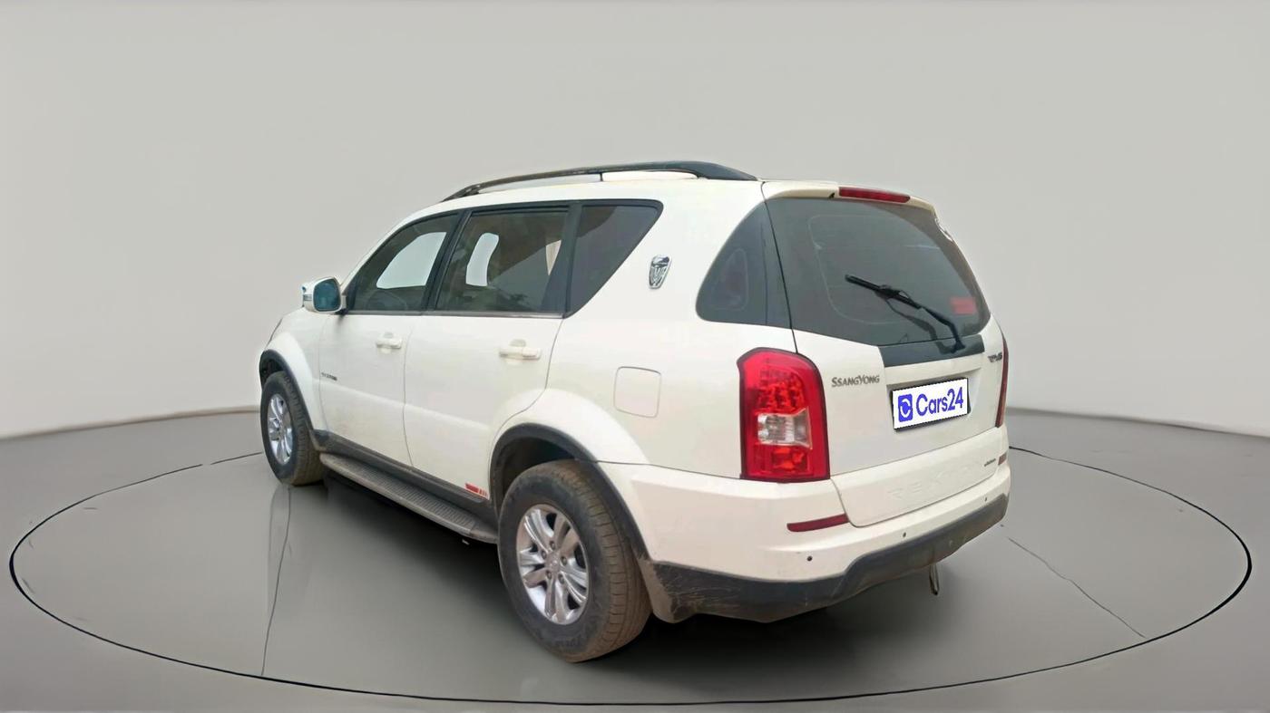 2013 Ssangyong Rexton RX5, Diesel, Manual, 1,15,691 km, exterior