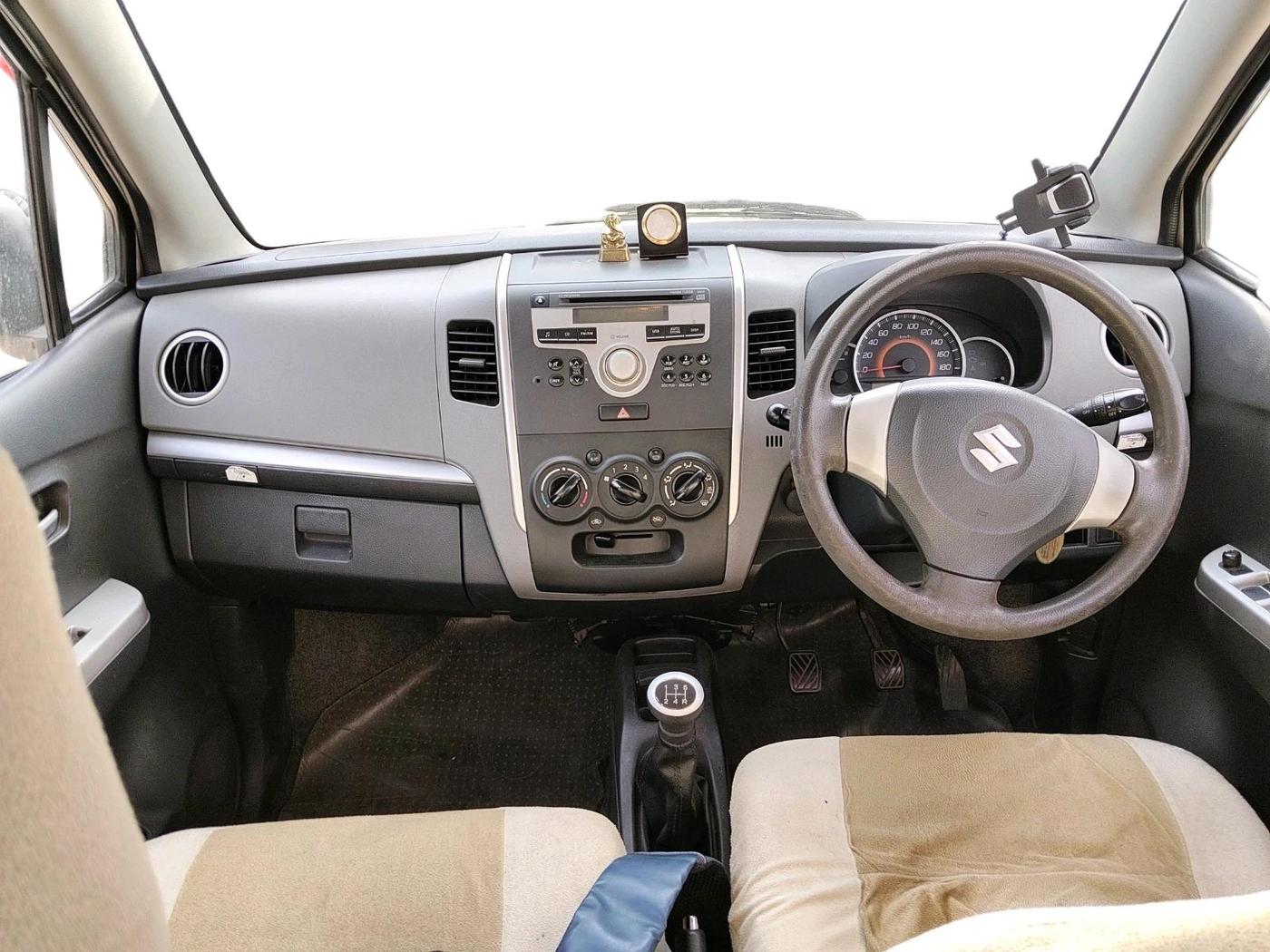 2012 Maruti Wagon R 1.0 VXI, Petrol, Manual, 42,000 km, interior