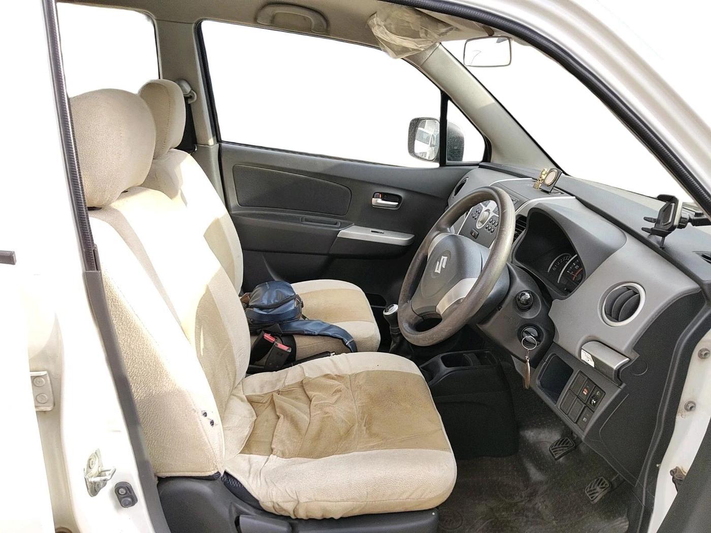 2012 Maruti Wagon R 1.0 VXI, Petrol, Manual, 42,000 km, interior