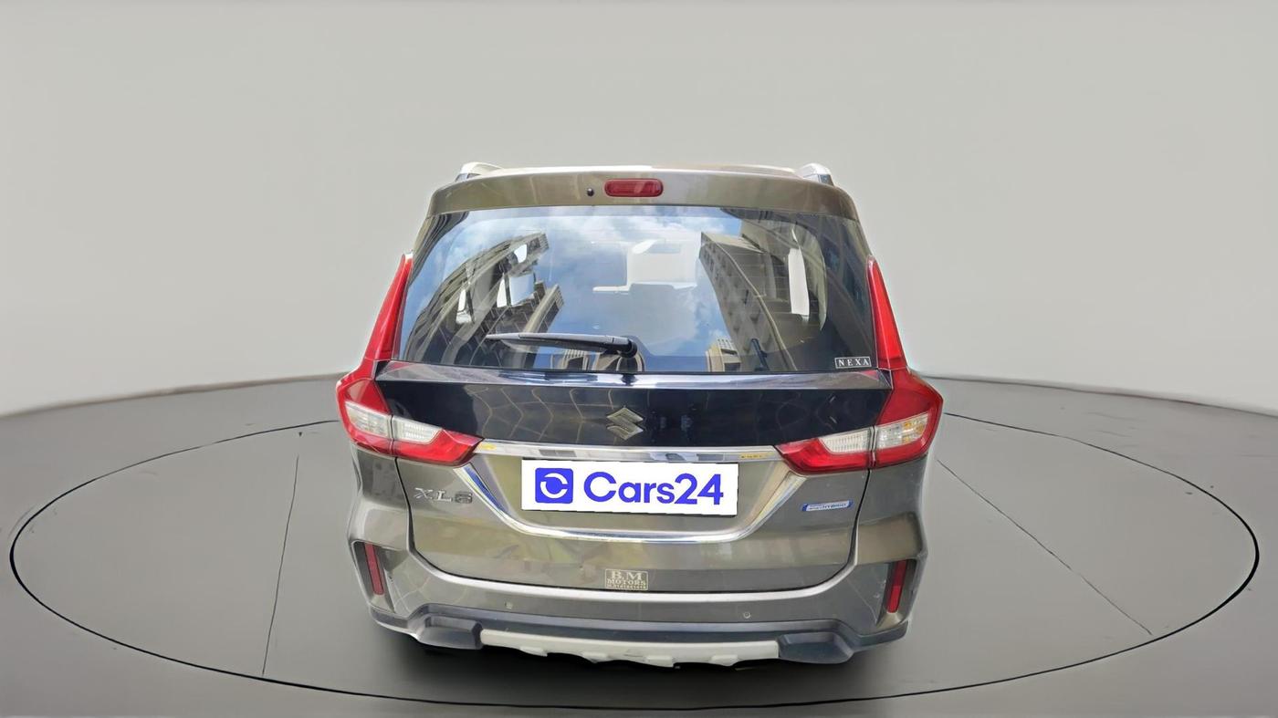 2021 Maruti XL6 ALPHA AT, CNG, Automatic, 1,60,603 km, exterior