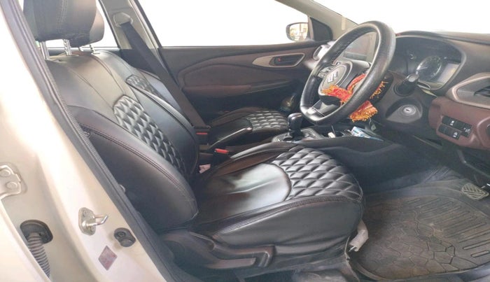 2023 Maruti FRONX DELTA PLUS 1.2L AGS, Petrol, Automatic, 22,482 km, interior