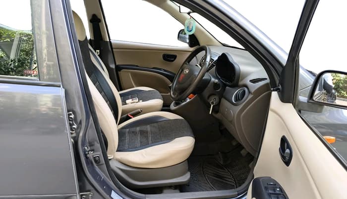 2013 Hyundai i10 MAGNA 1.1, Petrol, Manual, 66,023 km, interior