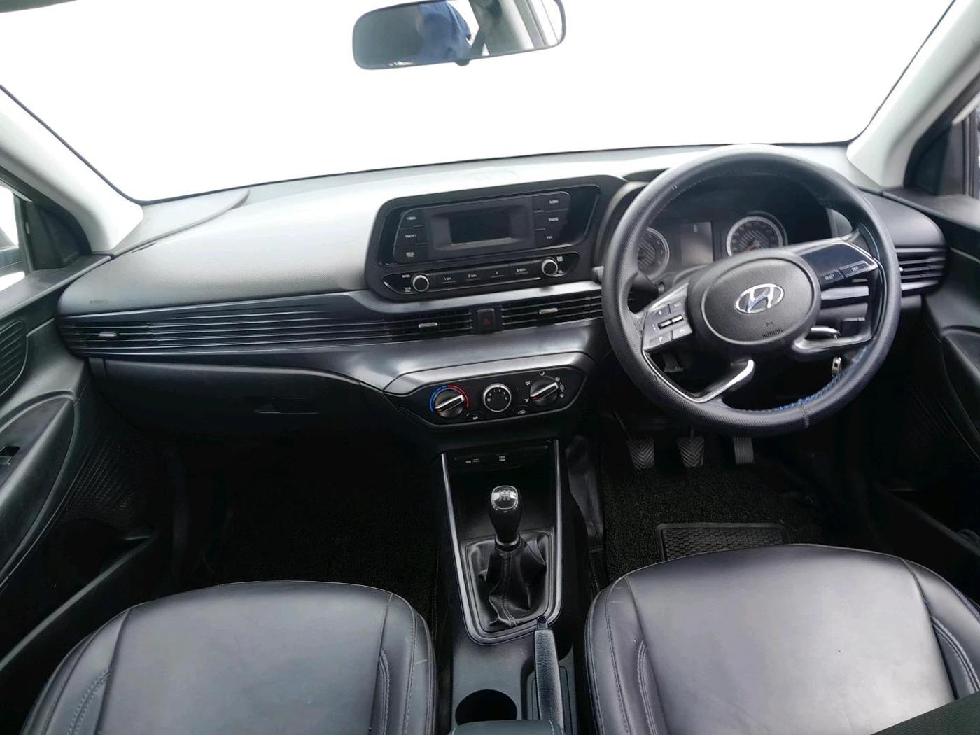 2022 Hyundai NEW I20 MAGNA 1.2 MT, Petrol, Manual, 53,641 km, interior