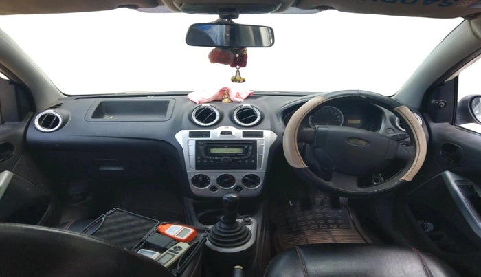 2011 Ford Figo ZXI 1.4 DIESEL, Diesel, Manual, 1,12,194 km, interior