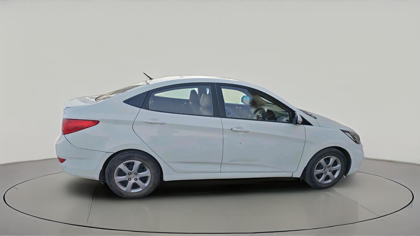 2012 Hyundai Verna FLUIDIC 1.6 CRDI EX, Diesel, Manual, 1,76,734 km, exterior