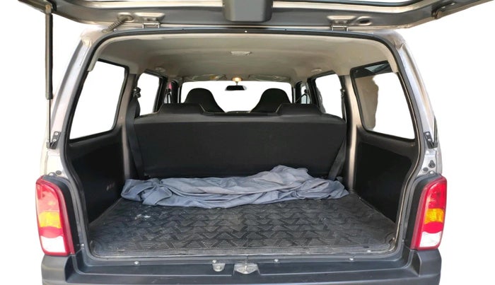 2022 Maruti Eeco 5 STR AC (O), Petrol, Manual, 22,597 km, exterior