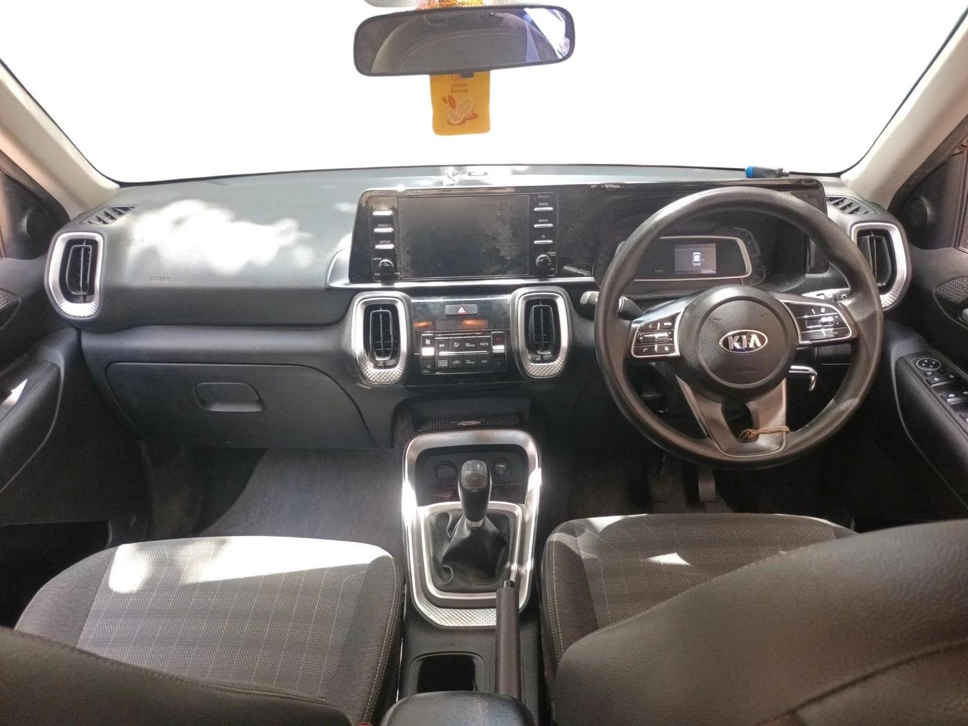 2020 KIA SONET HTK PLUS 1.0 IMT, Petrol, Manual, 53,000 km, interior