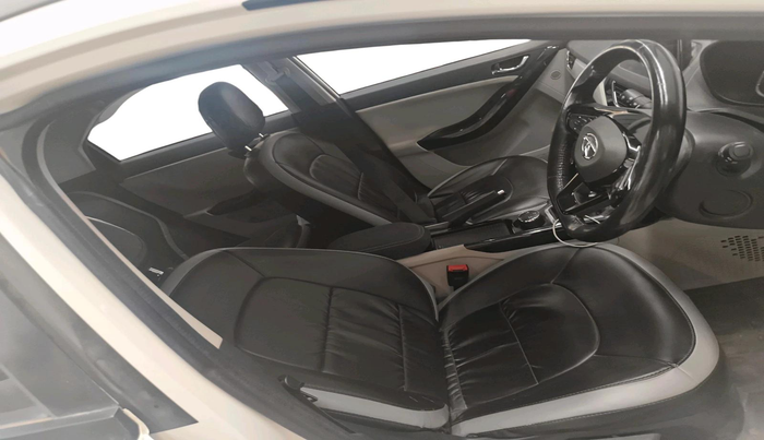 2022 Tata NEXON XZ PLUS (HS) PETROL, Petrol, Manual, 52,385 km, interior