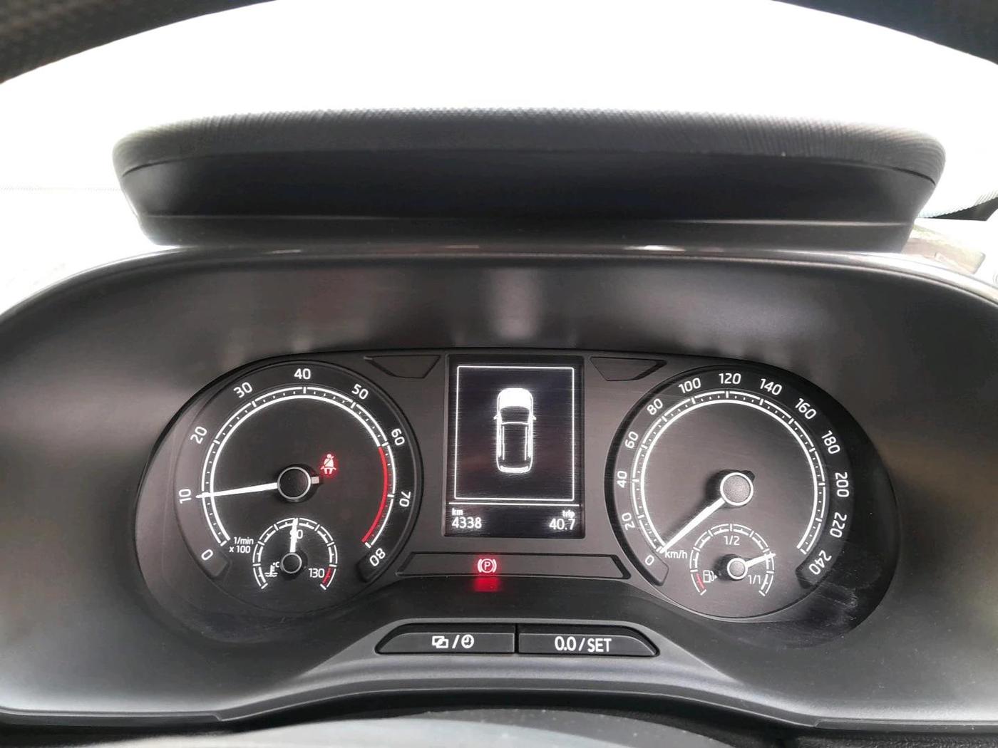 2025 Skoda Kylaq Signature AT, Petrol, Automatic, 4,338 km, interior