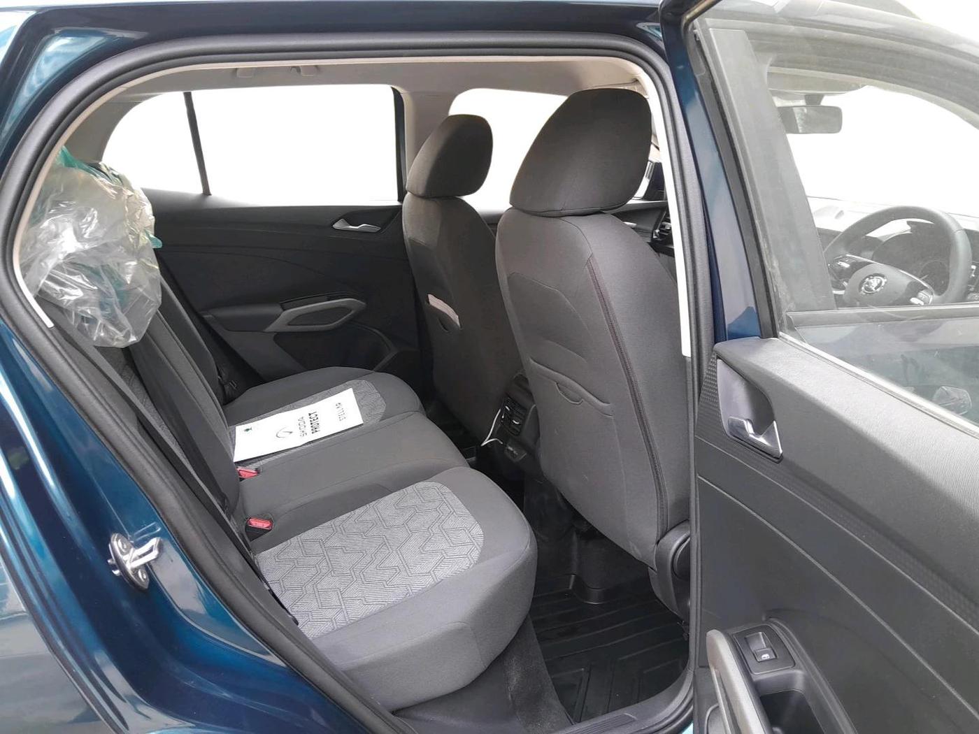 2025 Skoda Kylaq Signature AT, Petrol, Automatic, 4,338 km, interior
