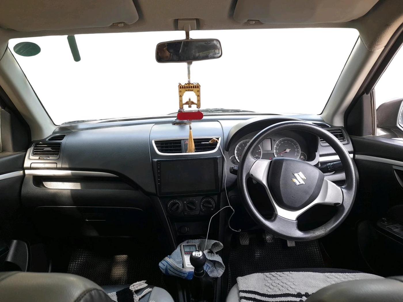 2012 Maruti Swift VXI, Petrol, Manual, 58,018 km, interior