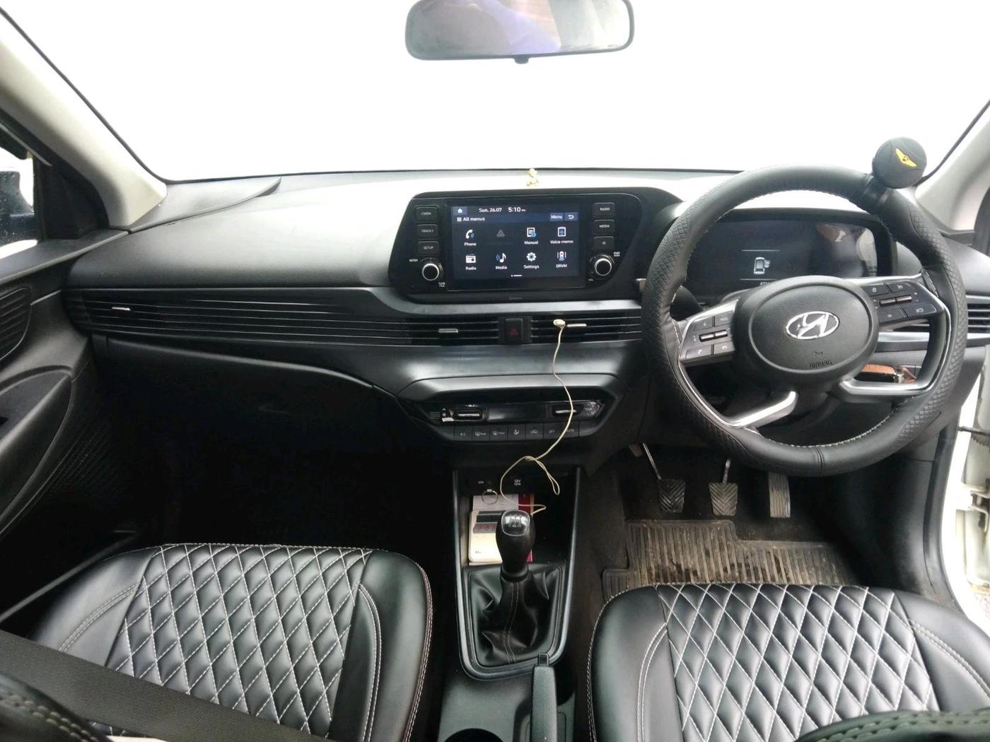 2022 Hyundai NEW I20 SPORTZ 1.2 MT, Petrol, Manual, 47,312 km, interior