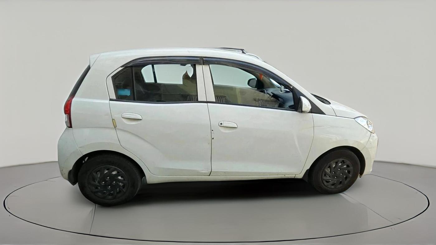 2022 Hyundai NEW SANTRO SPORTZ EXECUTIVE MT CNG, CNG, Manual, 1,07,065 km, exterior