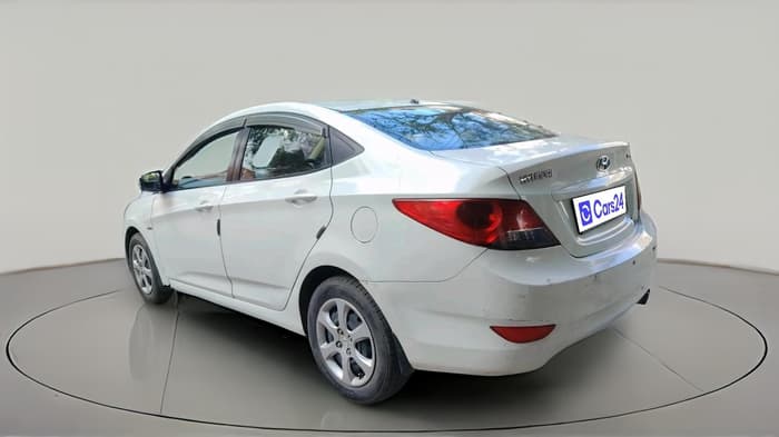 2013 Hyundai Verna FLUIDIC 1.4 CRDI, Diesel, Manual, 98,659 km, exterior