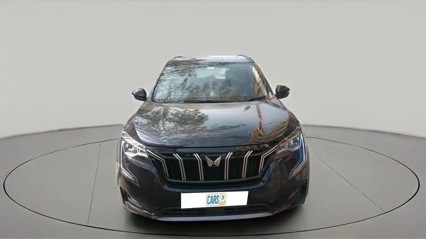 2023 Mahindra XUV700 AX 5 D MT 7 STR, Diesel, Manual, 64,000 km, exterior