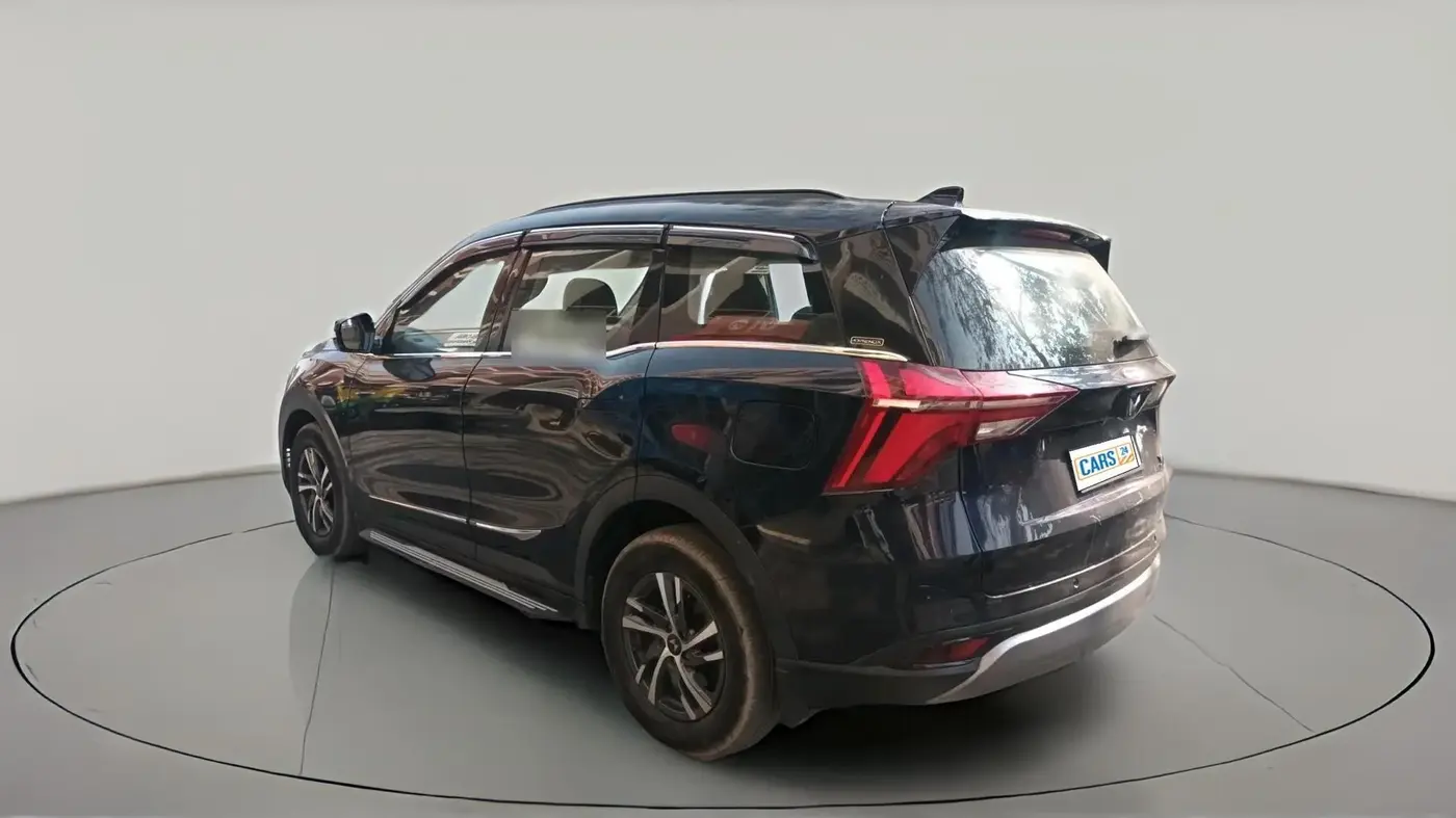 2023 Mahindra XUV700 AX 5 D MT 7 STR, Diesel, Manual, 64,000 km, exterior