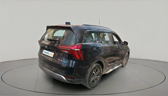 2023 Mahindra XUV700 AX 5 D MT 7 STR, Diesel, Manual, 64,000 km, exterior