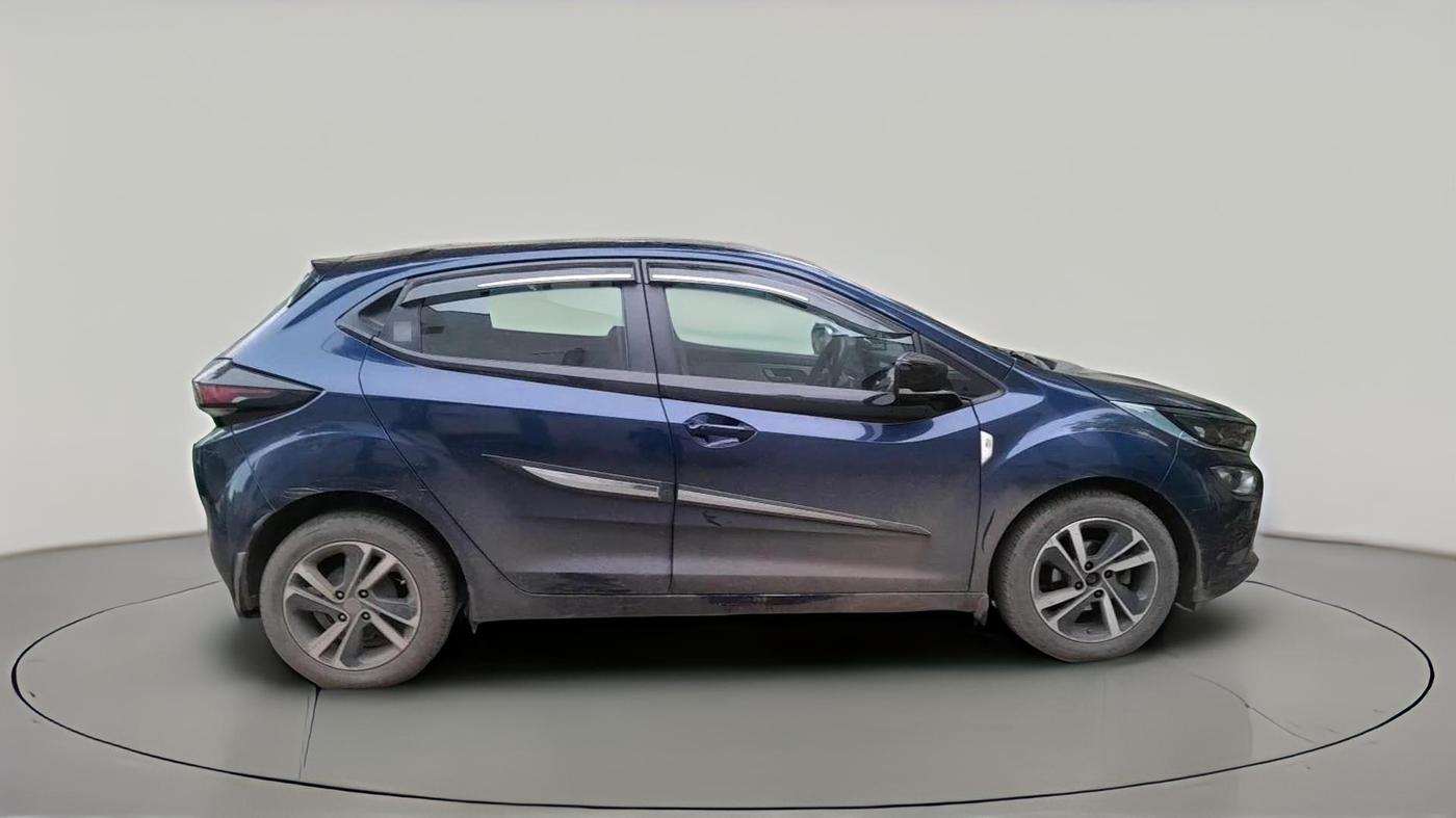 2023 Tata ALTROZ XZ CNG, CNG, Manual, 69,543 km, exterior
