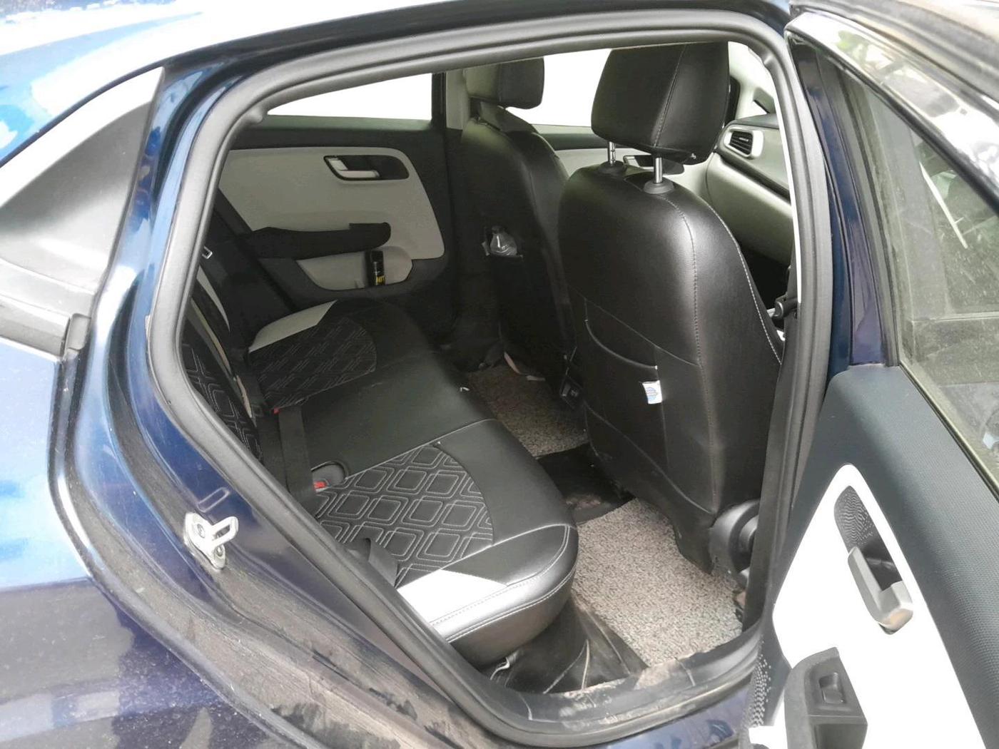 2023 Tata ALTROZ XZ CNG, CNG, Manual, 69,543 km, interior