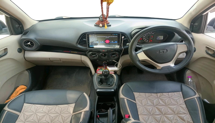 2019 Hyundai NEW SANTRO ERA EXECUTIVE, CNG, Manual, 63,423 km, interior