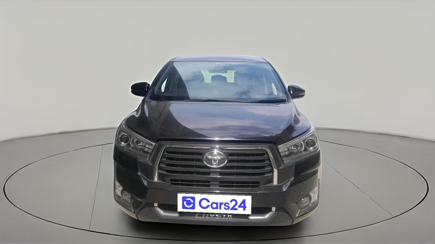 2023 Toyota Innova Crysta 2.4 VX 8STR, Diesel, Manual, 36,554 km, exterior