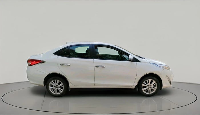 2018 Toyota YARIS VX CVT, Petrol, Automatic, 68,407 km, exterior