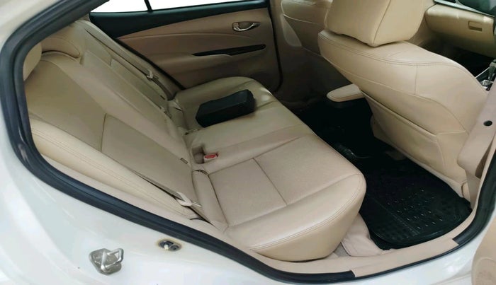 2018 Toyota YARIS VX CVT, Petrol, Automatic, 68,407 km, interior