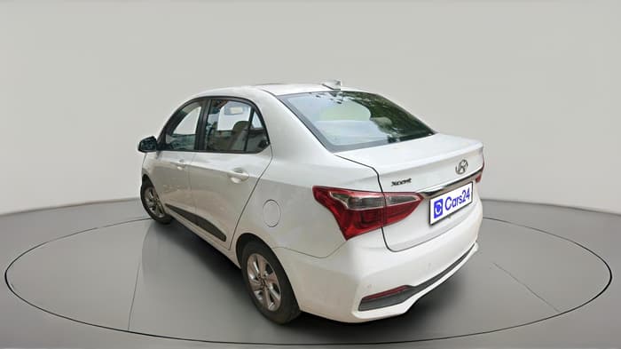 2017 Hyundai Xcent SX 1.2, CNG, Manual, 1,16,213 km, exterior