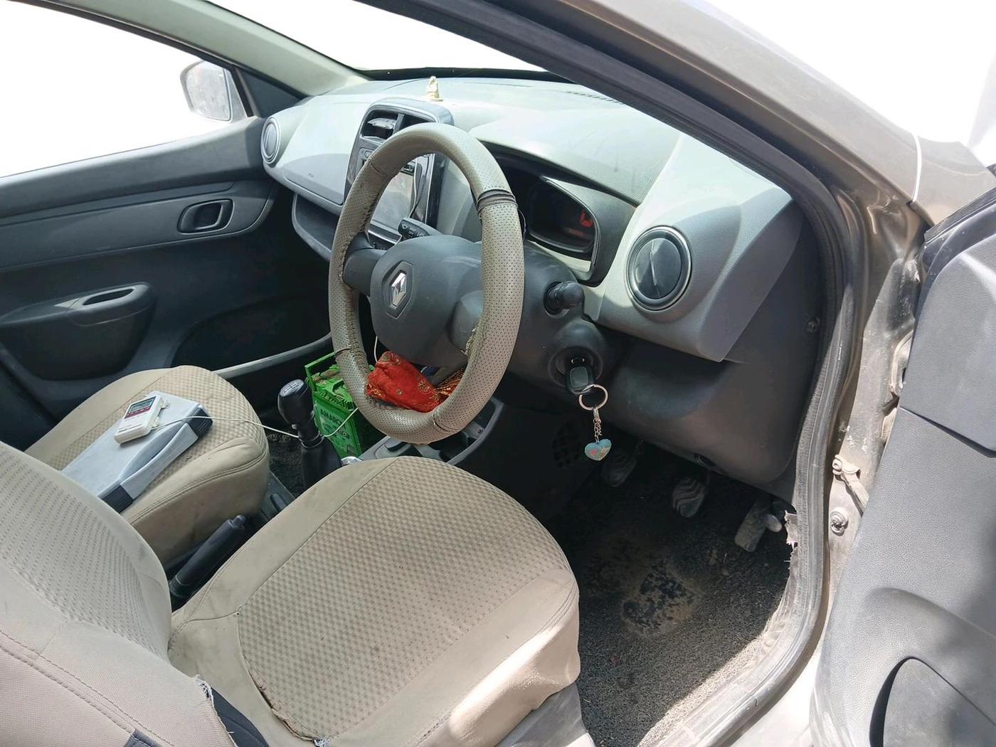 2016 Renault Kwid RXT 0.8, CNG, Manual, 83,996 km, interior