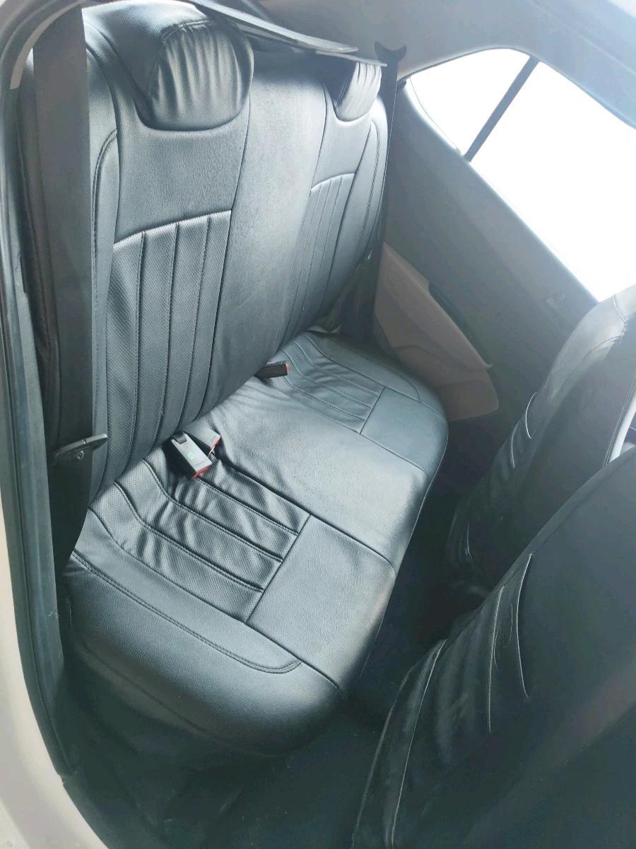 2019 Hyundai Grand i10 MAGNA AT 1.2 KAPPA VTVT, CNG, Automatic, 1,22,707 km, interior