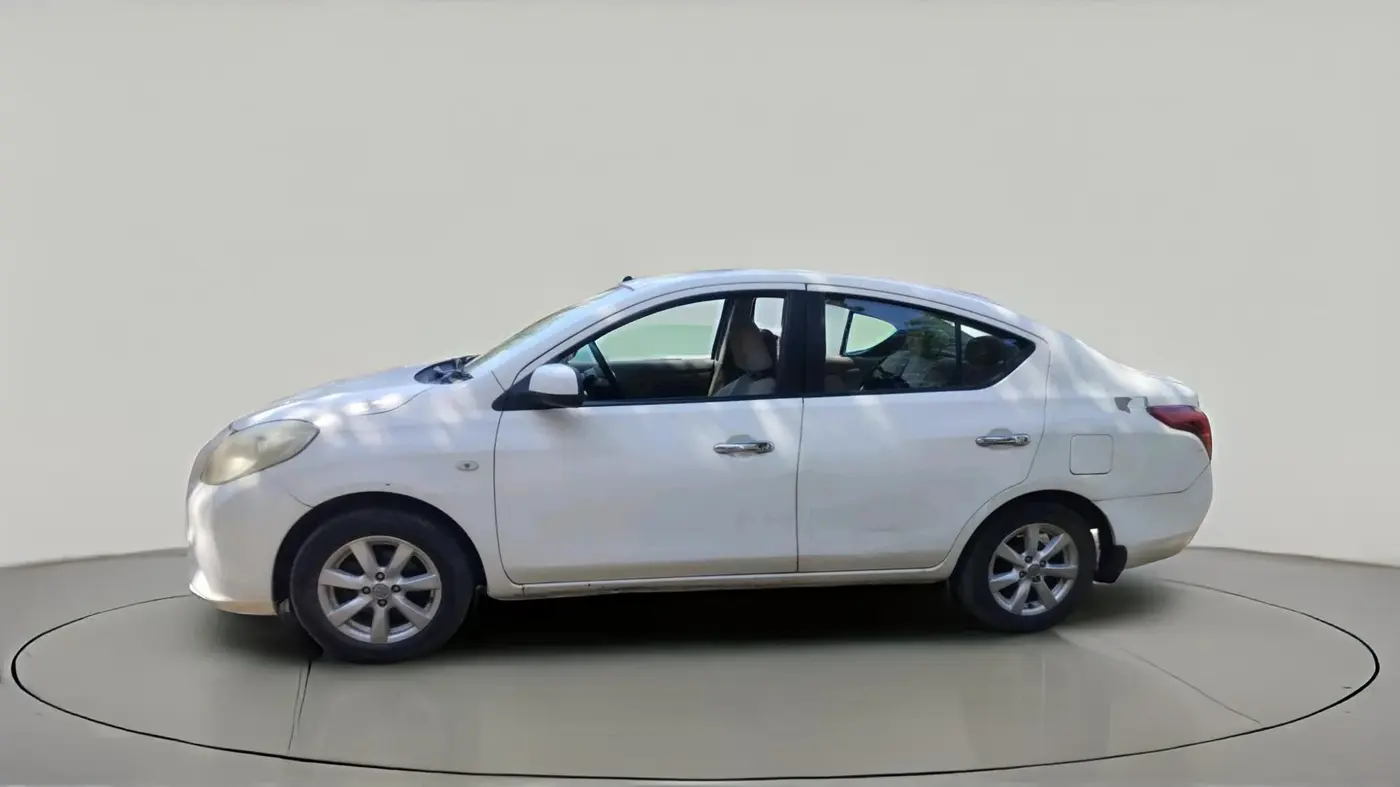 2011 Nissan Sunny XV PETROL, CNG, Manual, 73,904 km, exterior