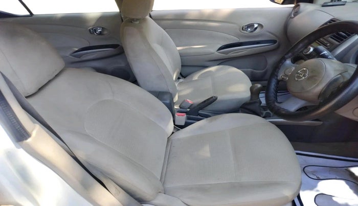 2011 Nissan Sunny XV PETROL, CNG, Manual, 73,904 km, interior