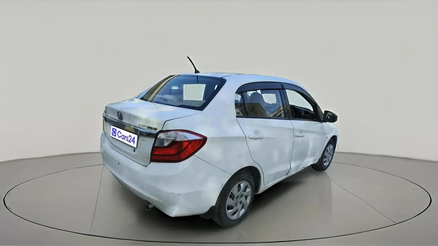 2016 Honda Amaze 1.5L I-DTEC S, Diesel, Manual, 1,19,021 km, exterior