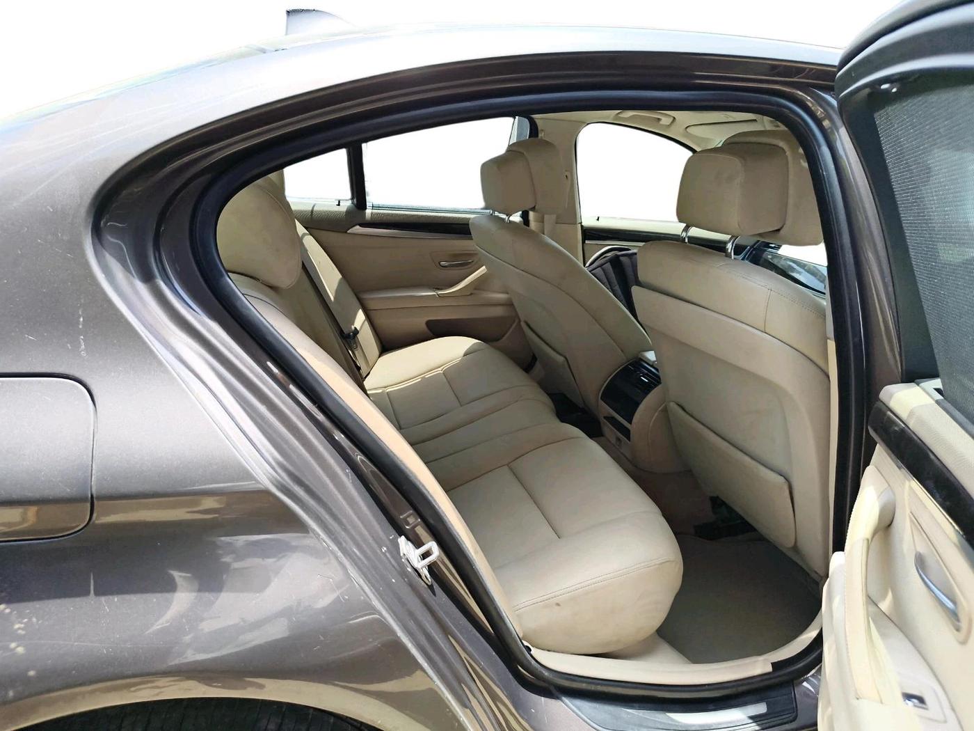 2013 BMW 5 Series 520D 2.0, Diesel, Automatic, 1,34,065 km, interior
