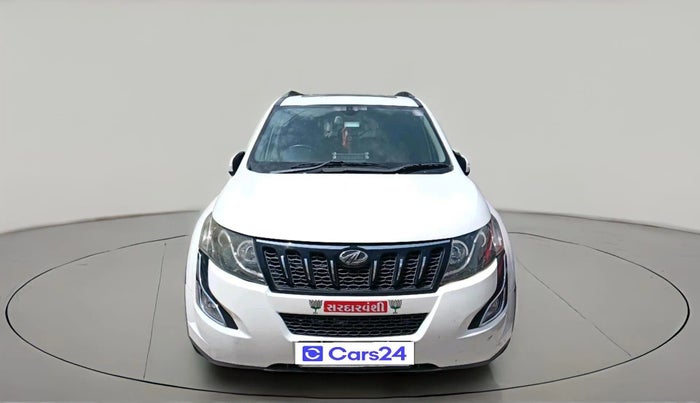 2017 Mahindra XUV500 W9, Diesel, Manual, 60,479 km, exterior